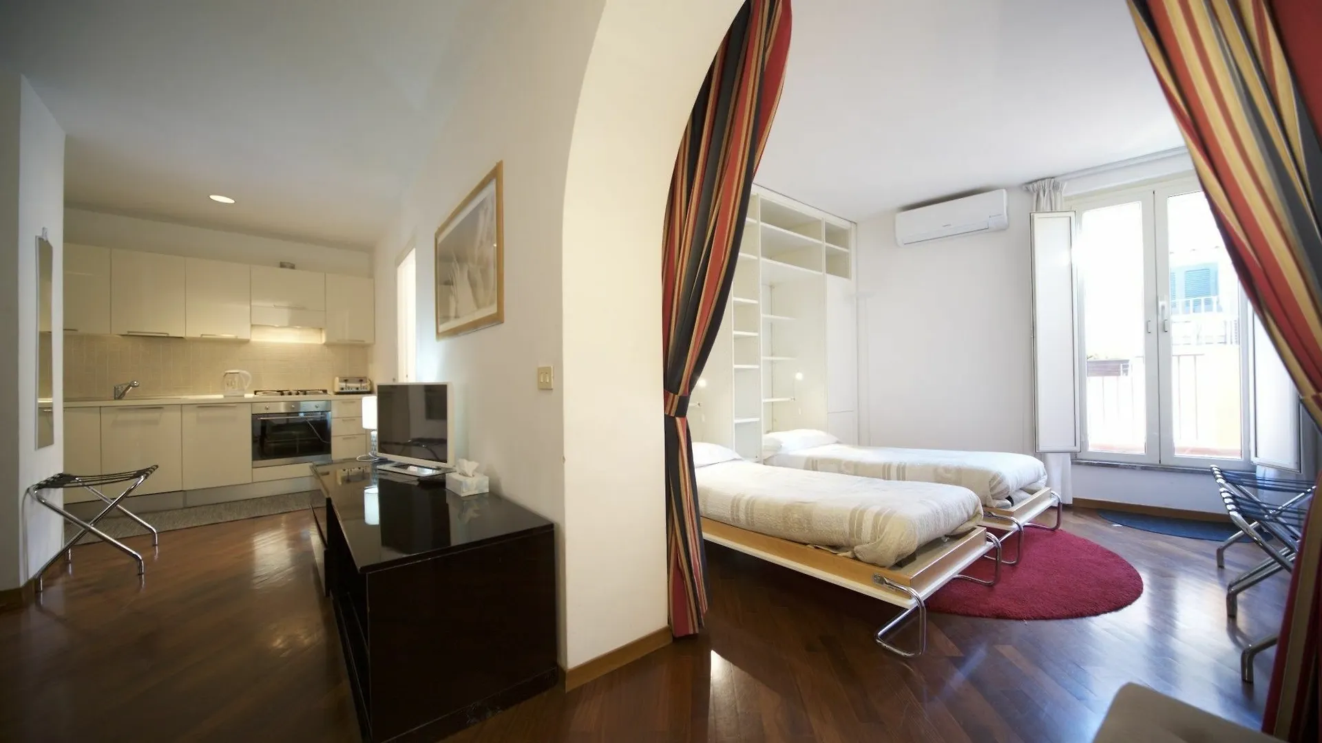 Central Rome Suites